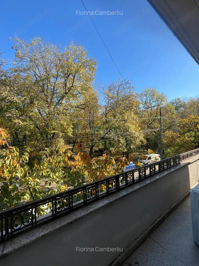 Oportunitate-Kiseleff, vila renovata D+P+E+M - 48