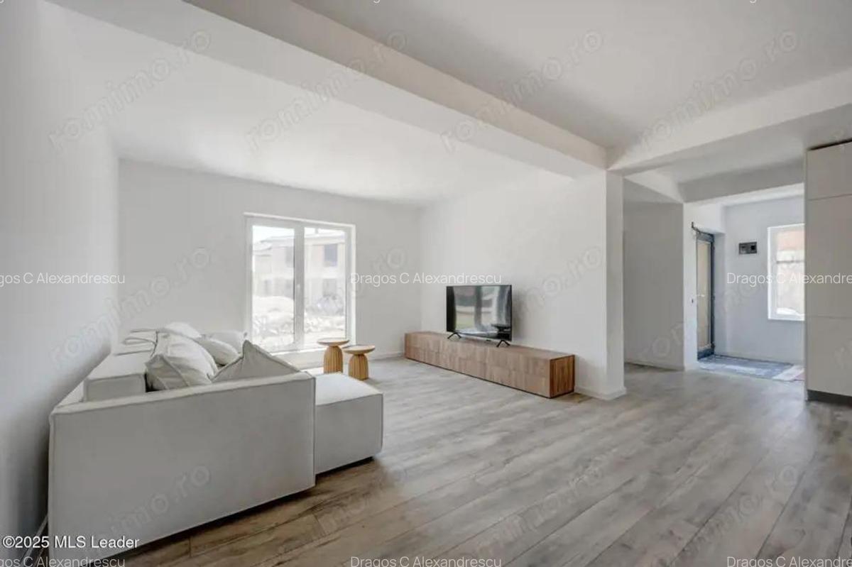 Vanzare vile moderne, zona Snagov-Peris, 3 dormitoare - 3