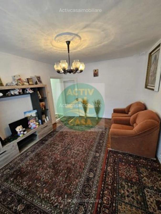 Apartament 3 camere, etaj 1 - 5