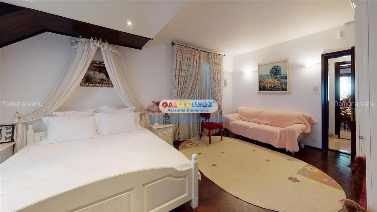 Vila superba, 9 dormitoare, pretabila pentru pensiune, Sinaia - 11