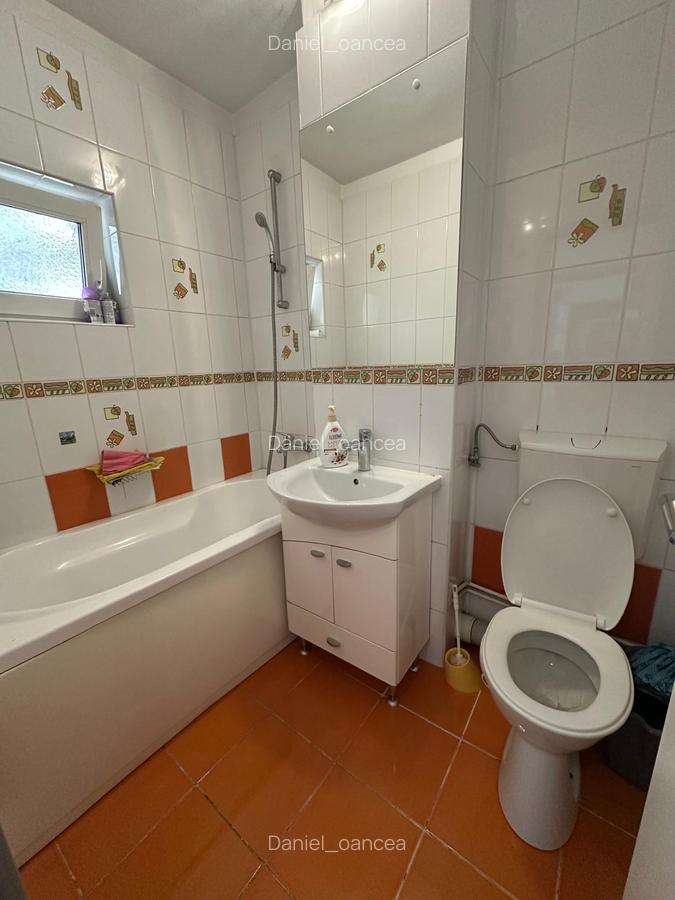 Apartament 2 camere 50 mp -  etaj 9/10  - balcon - B-dul Mihai Viteazu - 6