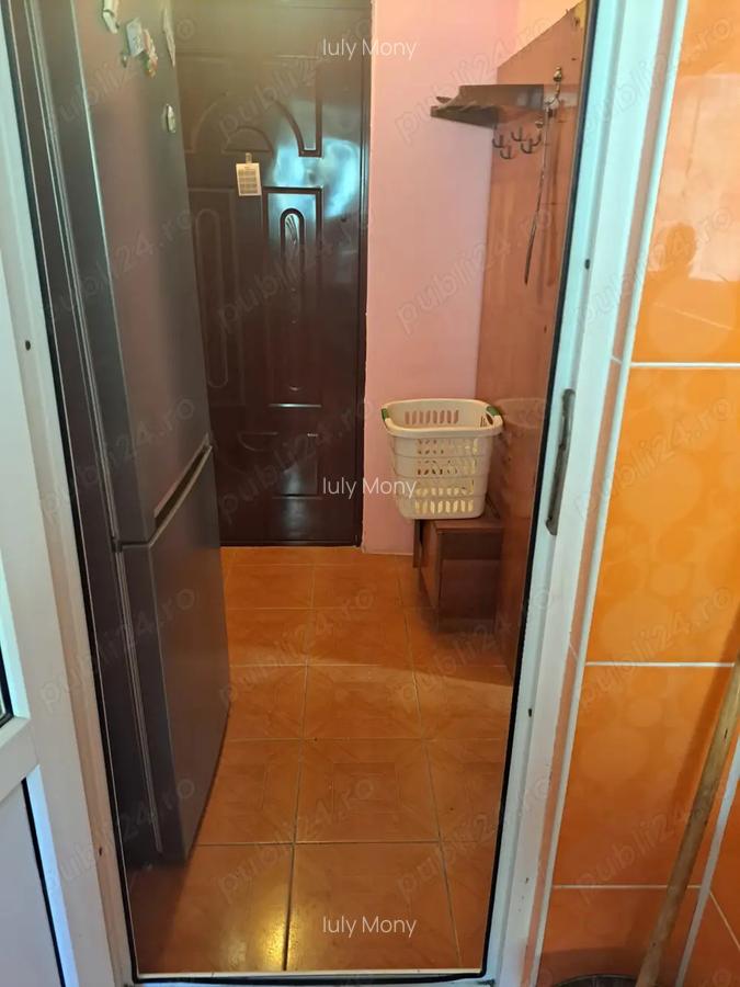 Vand 2 camere zona Viaduct - 5