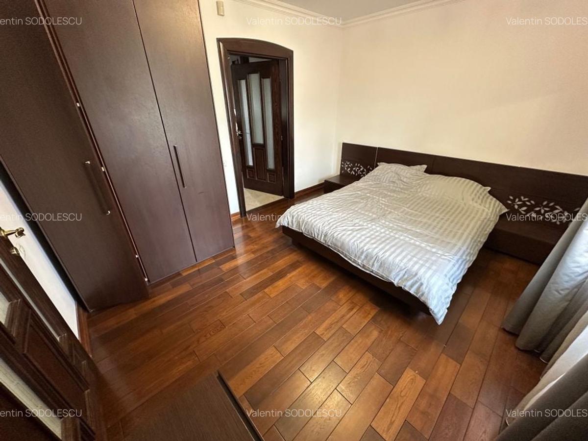 Apartament cu 3 camere decomandat în Lipovei - 7