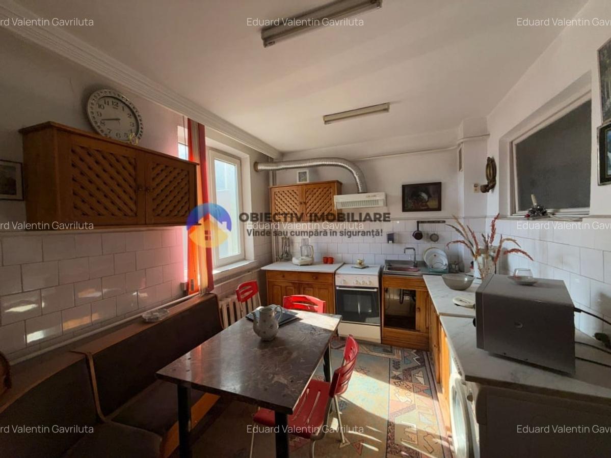Apartament 4 camere - B-dul Traian 87 mp - 11