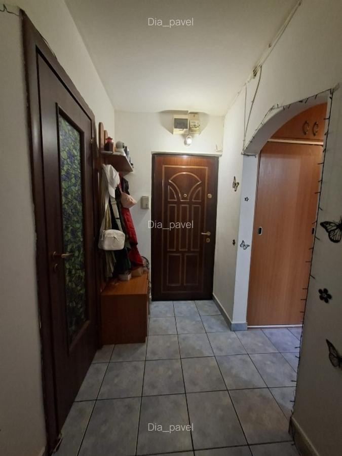 Ap 2 camere Ozana Et 2, 1 min Metrou 1 Decembrie - 9
