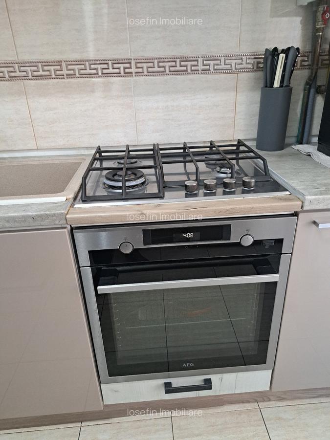 Bloc nou,  apartament cu parcare - 6