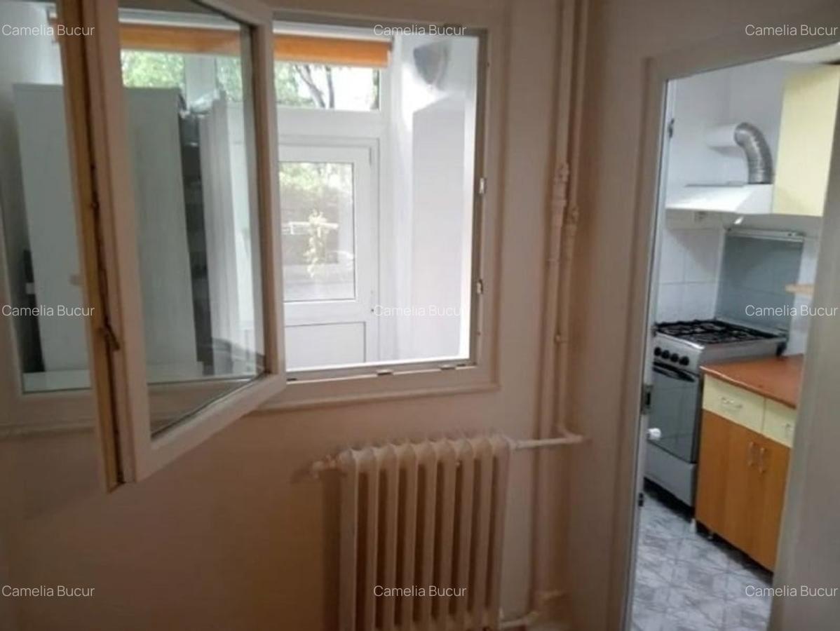 Garsoniera - zona Podu Ros - Gara Internationala. - 9