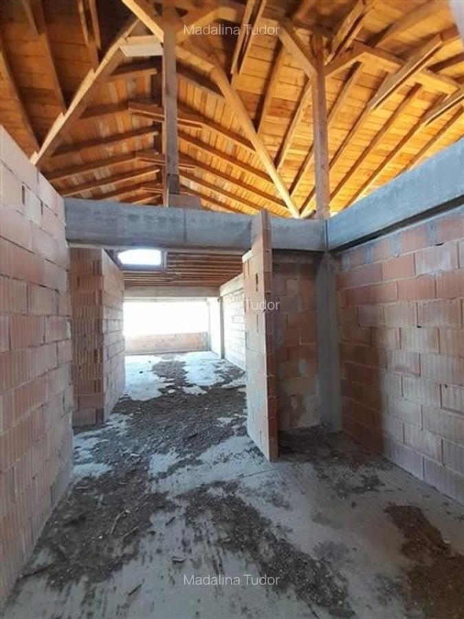 Hotel/Pensiune, 2300 mp în Stupini - 4