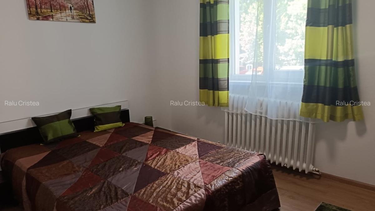 Închiriez apartement 2 cam Neptun 1, proprietar, disponibil din octombrie - 8