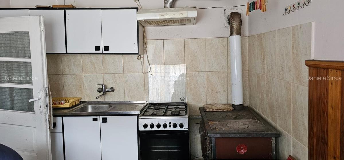Casa de vânzare în stațiunea Azuga - 14