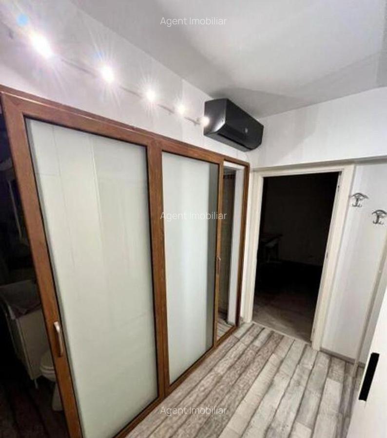 Dristor etaj 3 decomandat cu boiler - 7