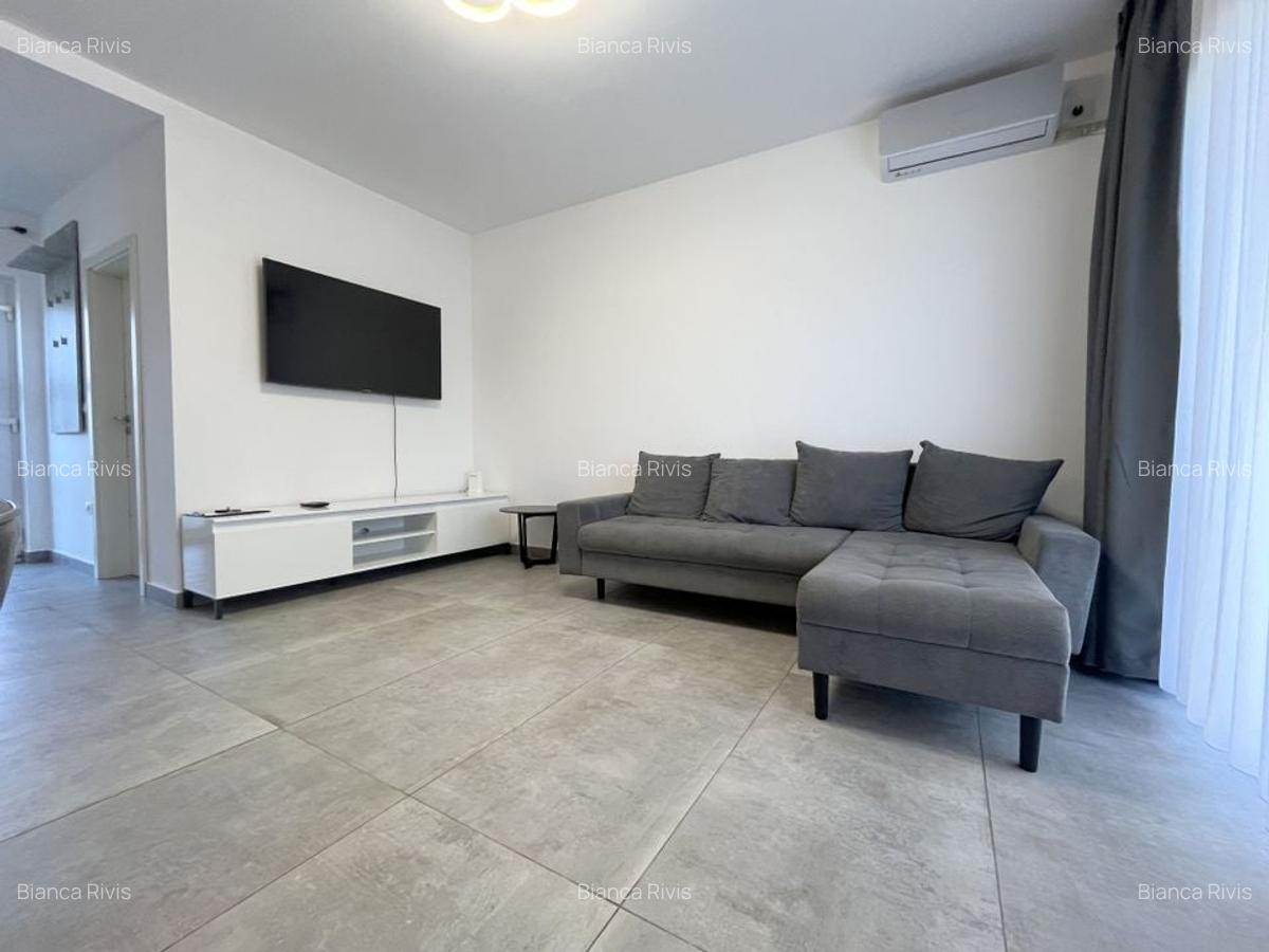 Casa triplex - Dumbravita - 1