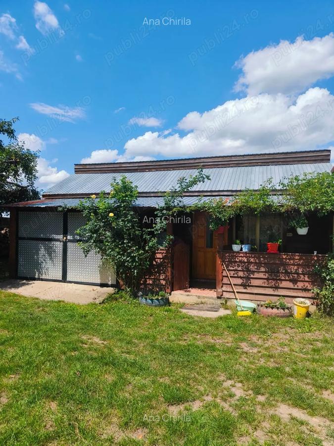Casa de vanzare+ 67 de ari - 3
