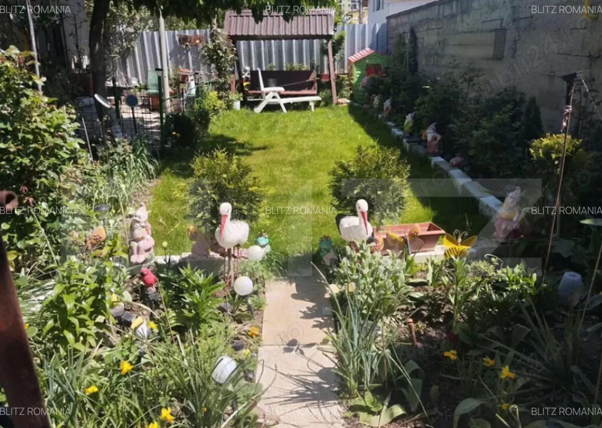 Casa de vanzare, 3 camere, 80 mp, Giulesti - 1 Casa de vanzare, 3 camere, 80 mp, Giulesti - 1