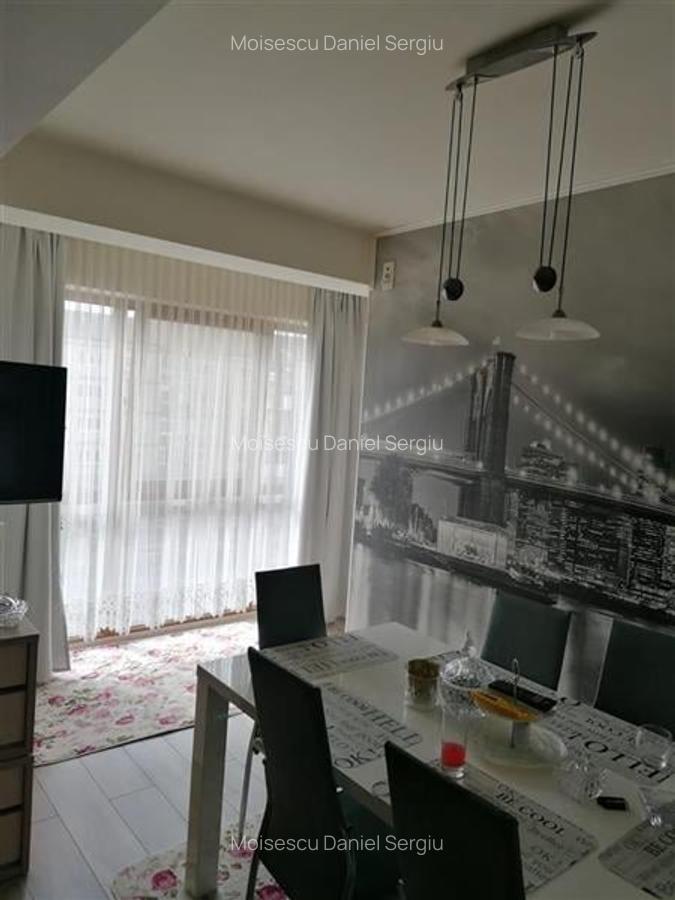 Apartament 2 camere,  bloc nou, decomandat, et. 3 zona Soarelui - 2