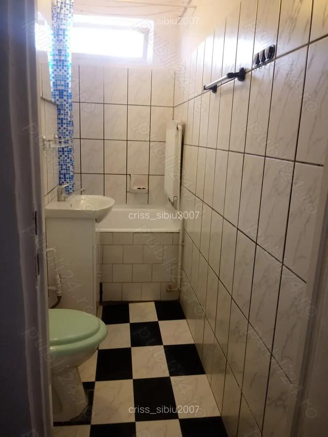 Inchiriez apartament 2 camere in Sibiu intersectia Cl Cisnadiei si N Iorga - 4