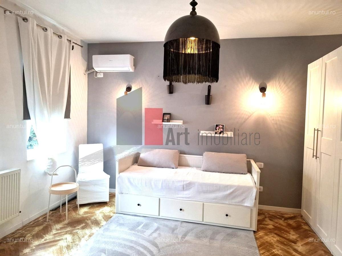 Parcul Carol, Parlament studio modern, 32 mp,+ 20 mp anexe - 1 Parcul Carol, Parlament studio modern, 32 mp,+ 20 mp anexe - 1