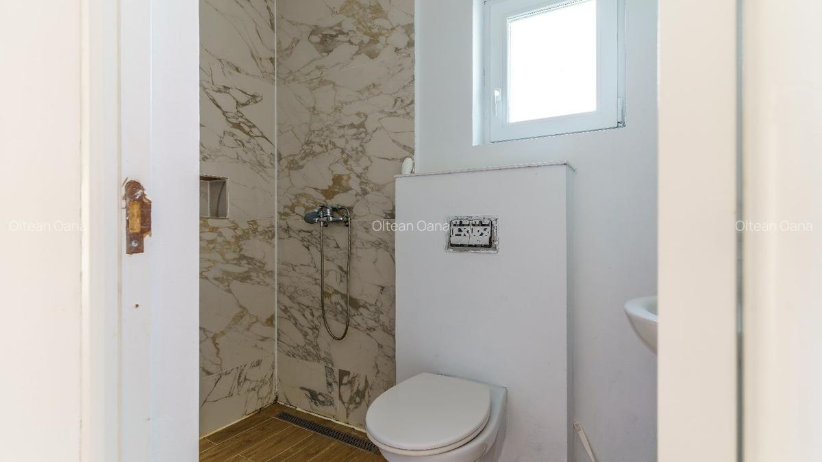 Casa finisata de vanzare in Gilau, 5 camere+ mansarda, teren 810mp - 7