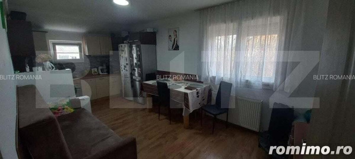 Apartament 2 camere, zona Decebal , cu scara interioara - 4