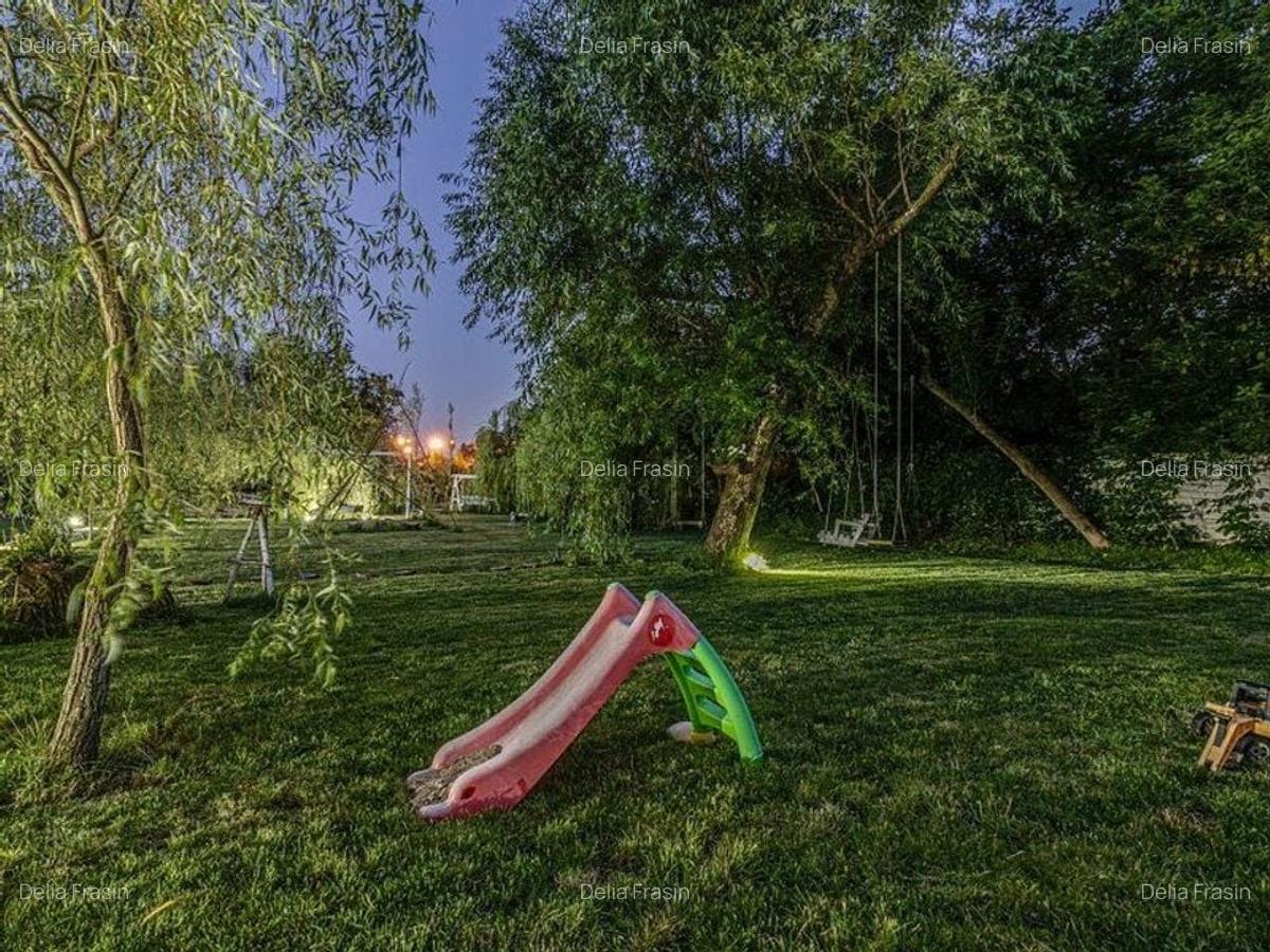 NOU!3 camere 160 mp utili, GARDEN FLOOR 80 mp, LAKE VIEW! - 49