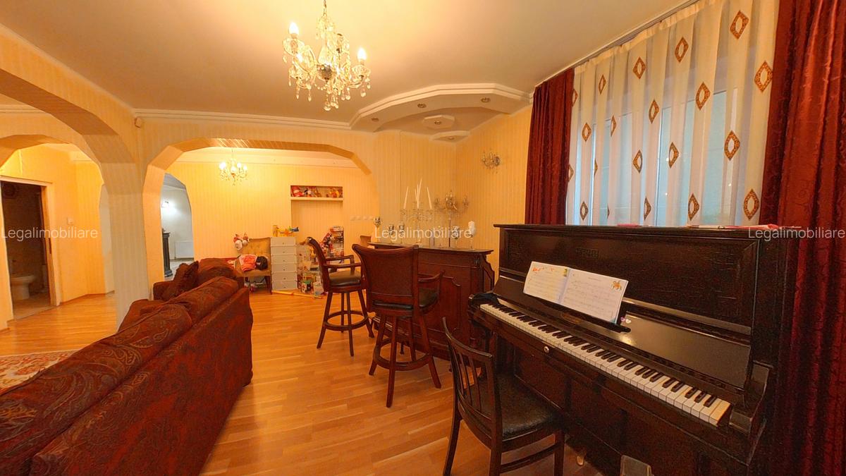 Casa exclusivista - zona centrala foarte cautata - cu 608 mp teren - 3