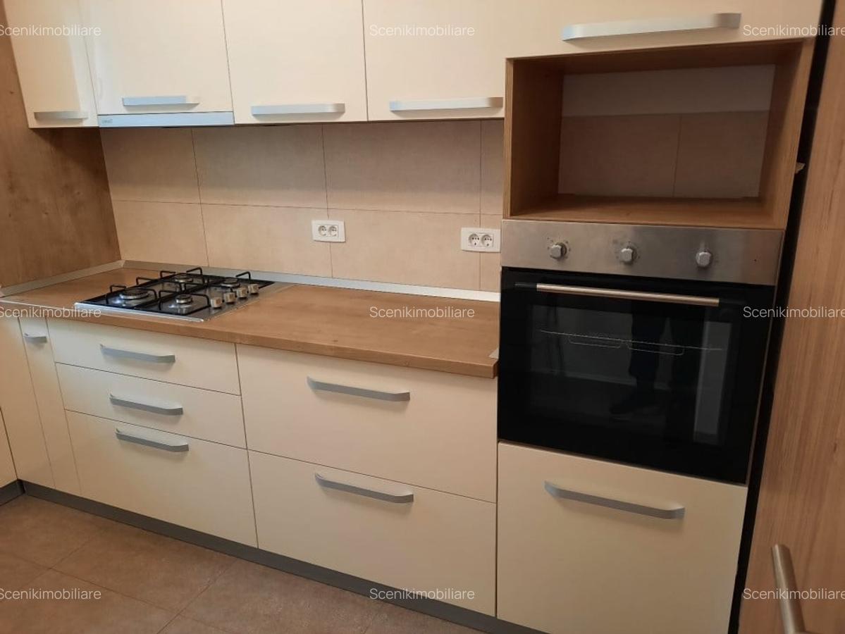 Coresi Avantgarden, apart. cu doua camere, loc de parcare, boxa, mobilat, utilat - 9 Coresi Avantgarden, apart. cu doua camere, loc de parcare, boxa, mobilat, utilat - 9