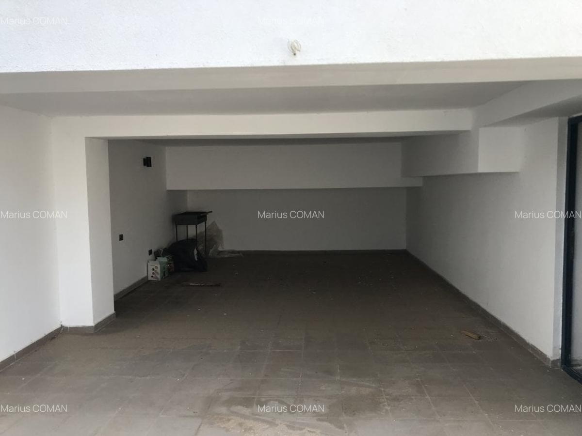 Casă cu 4 camere în Central - 16