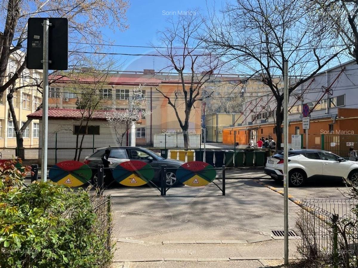 Apartament cu 3 camere decomandat, mobilat în P-ța Gorjului - 3