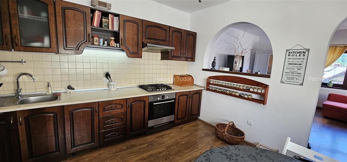 Casa cu curte Schei - 7