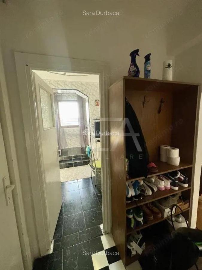 Apartament luminos 3 cam. Calea Giule?ti - 16 Apartament luminos 3 cam. Calea Giule?ti - 16