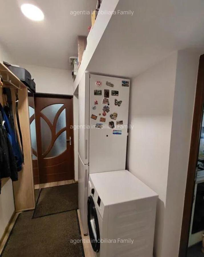 Apartament cu 2 Camere Etaj 2 - Zona George Enescu - 5