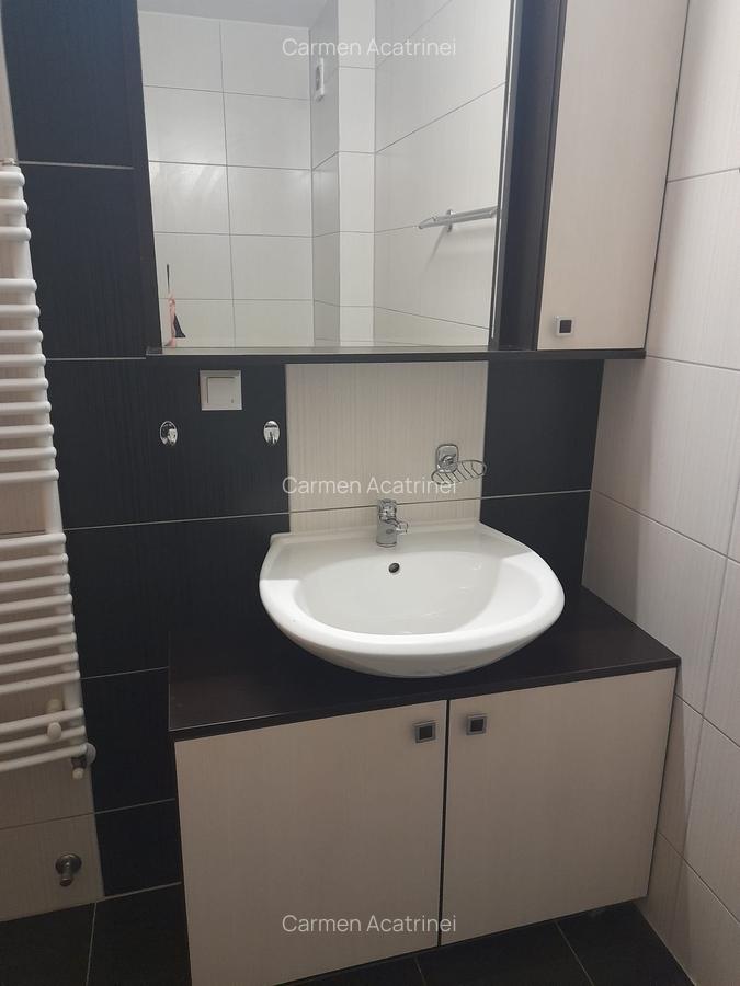 Garsonieră decomandată, mobilată în Bartolomeu - 9