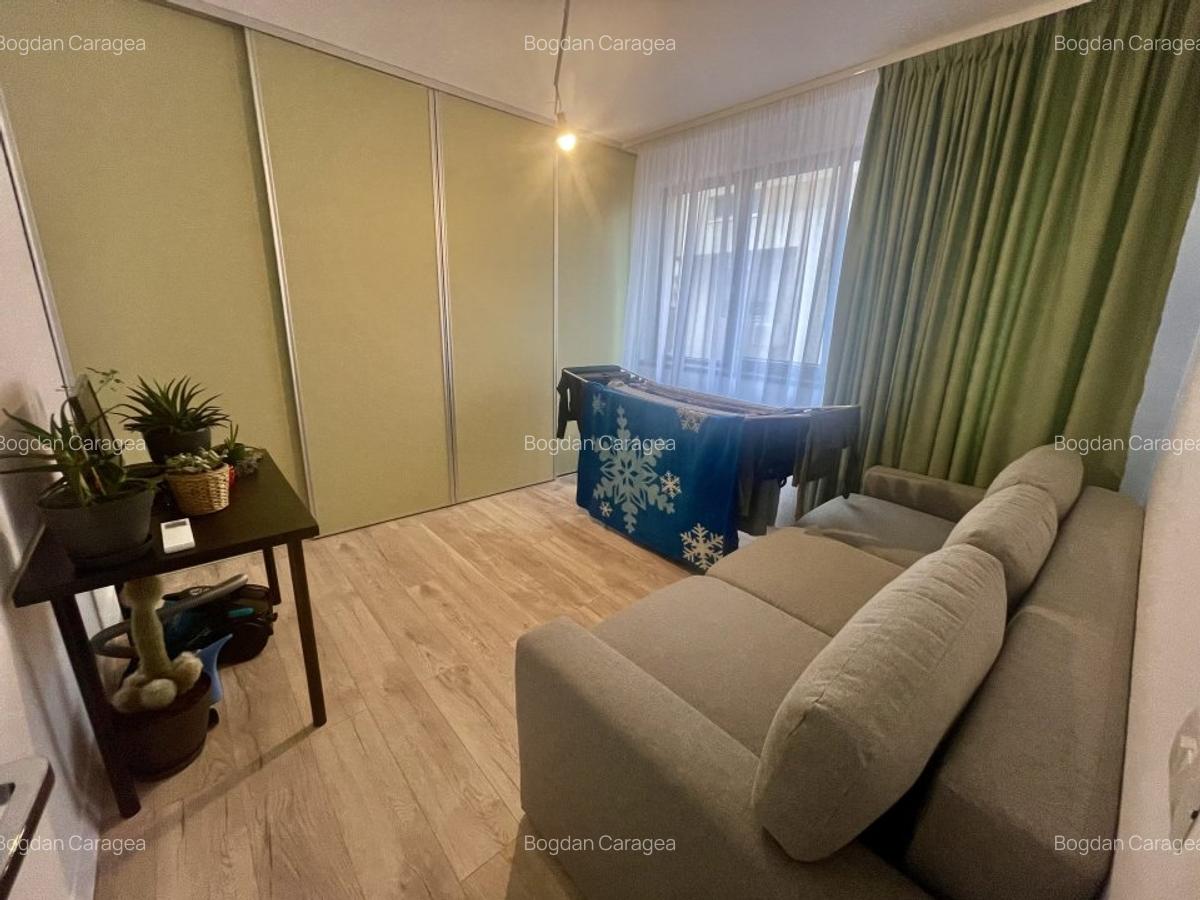 Casă cu 5 camere în Metalurgiei - 15