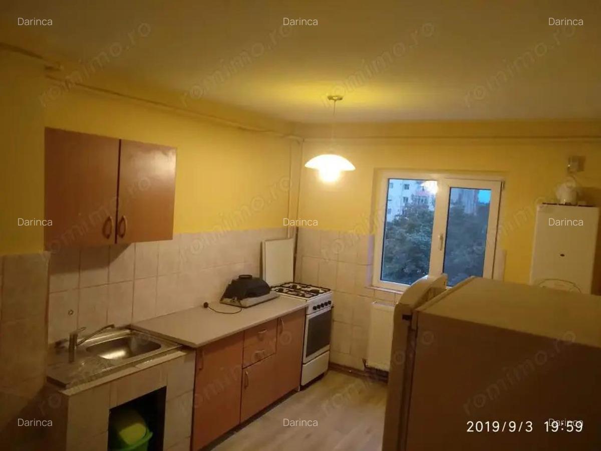 2 camere .. C Sagului ... etajul 3 cu centrala .. 88.000 euro - 1