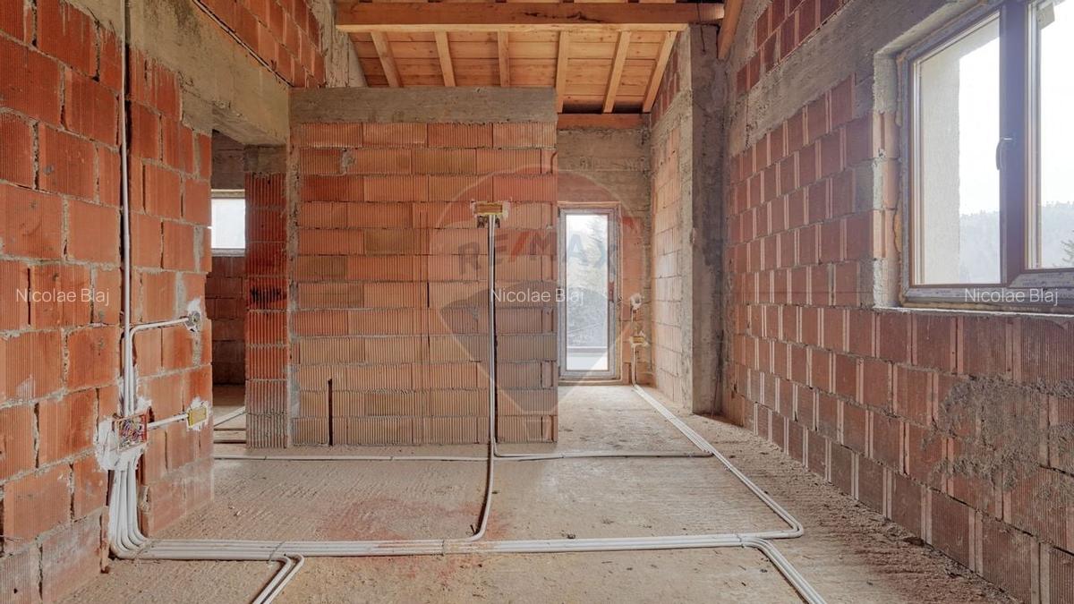 Casa / Vila cu 6 camere de vanzare in Predeal - 27