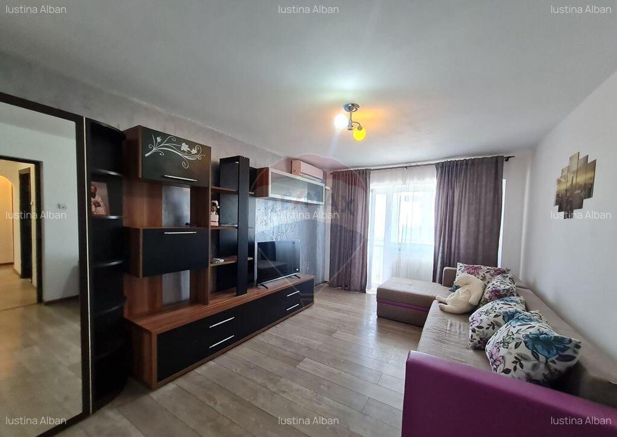 Apartament cu 2 camere de inchiriat in zona Central - 1