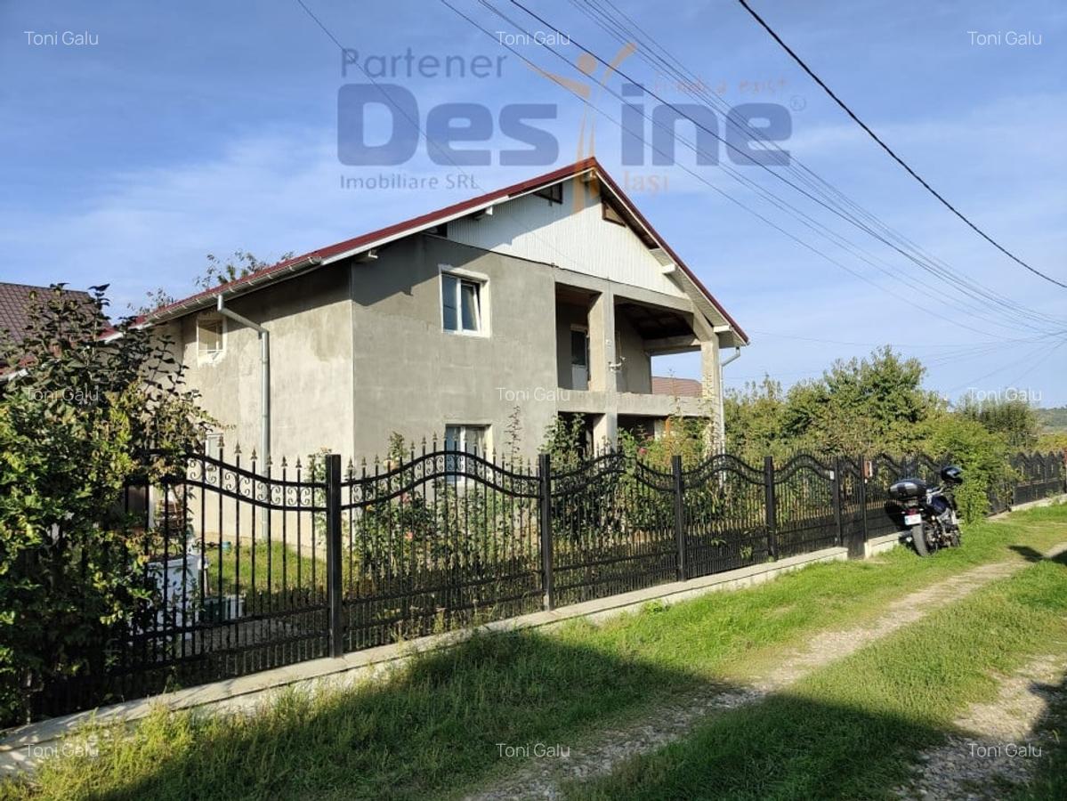 Horpaz Casa individuala P+M 208 mp utili + 650 mp teren + gradina - 2