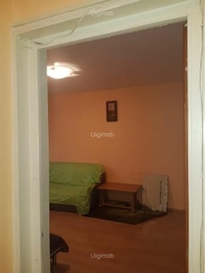Salajan- str.Minis(in spatele pietei), apartament 2 camere - 2
