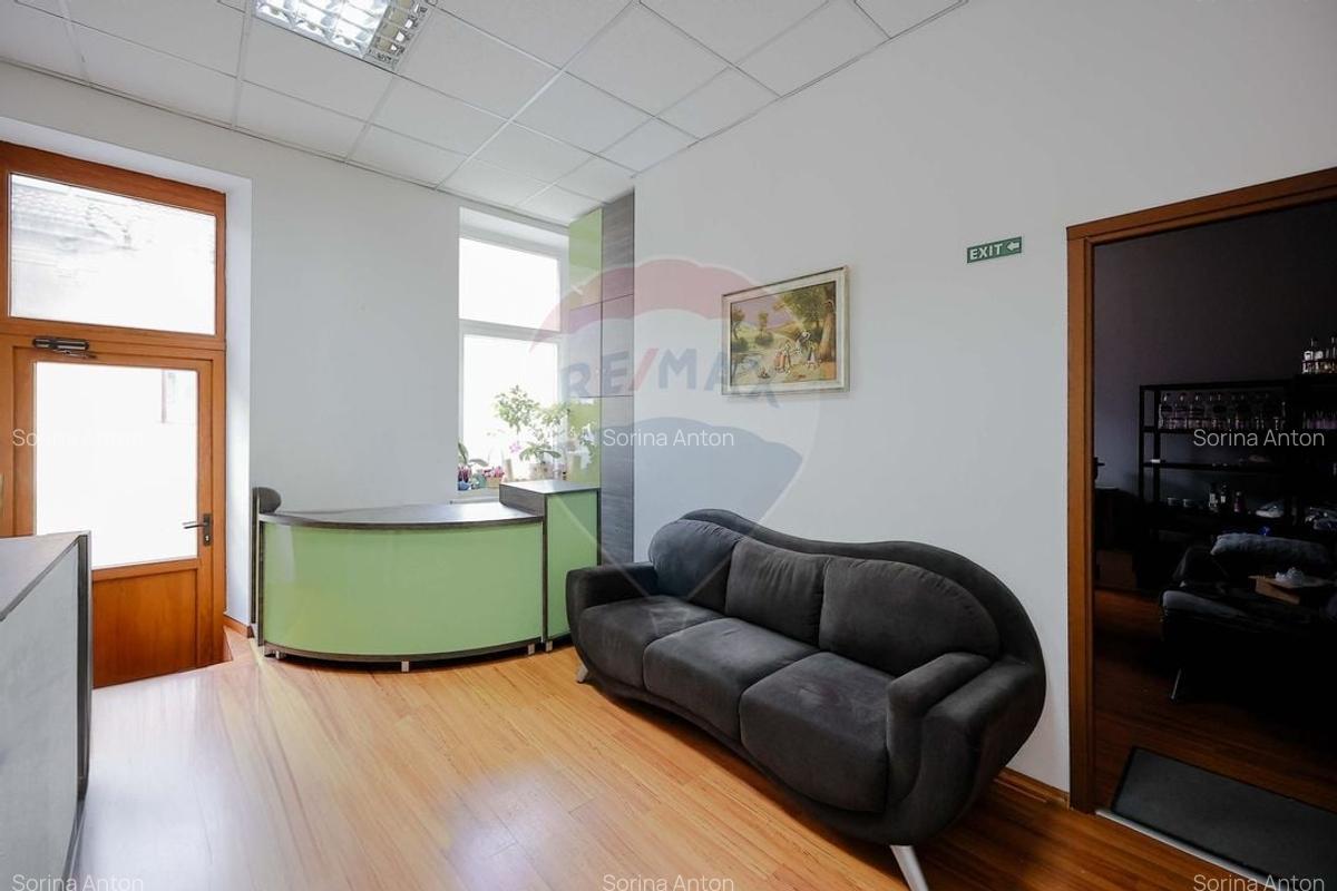 Apartament cu 7 camere decomandat, mobilat în Ultracentral - 4