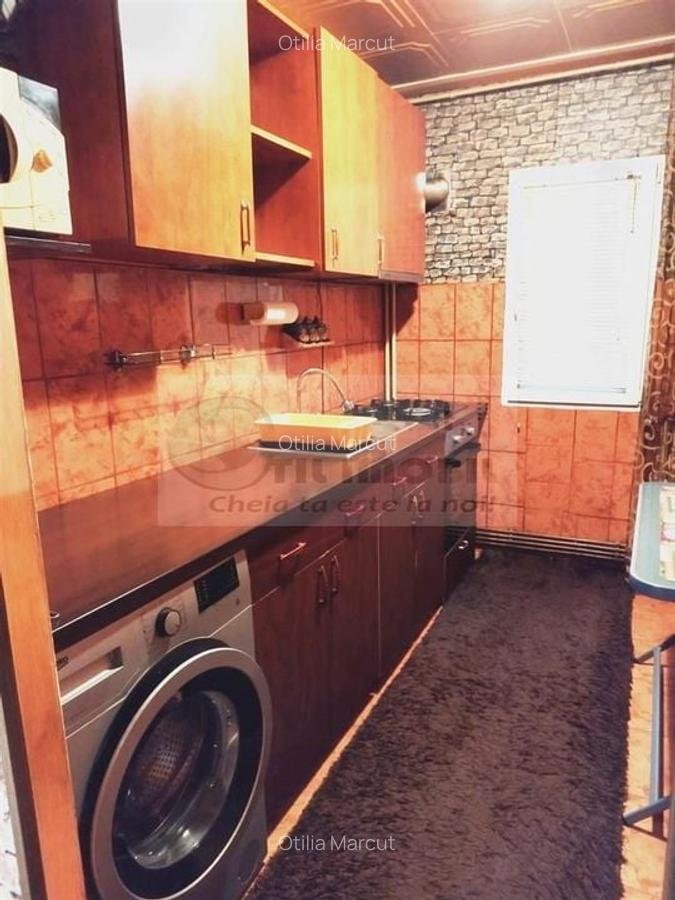 2 CAM PODU ROS PALAS CANTEMIR FARA RISC ETAJ INTERMEDIAR - 11 2 CAM PODU ROS PALAS CANTEMIR FARA RISC ETAJ INTERMEDIAR - 11