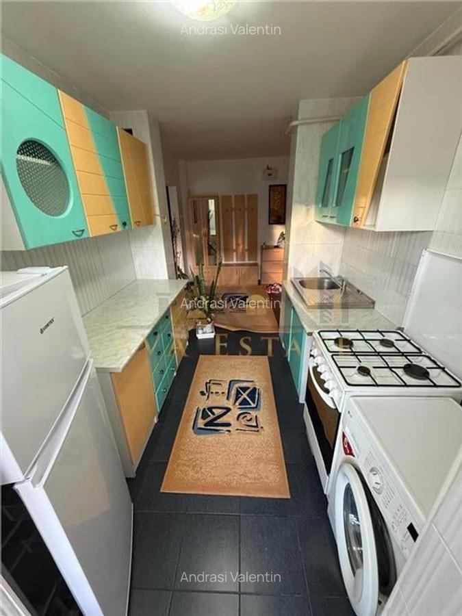 Apartament 2 camere, decomandat, 50 mp, Et.1 + centrala - Zona Torontalului - 7 Apartament 2 camere, decomandat, 50 mp, Et.1 + centrala - Zona Torontalului - 7
