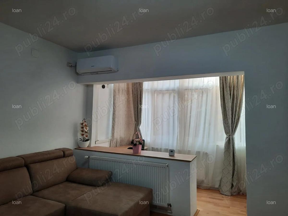 Proprietar inchiriez apartament 2 camere ultracentral str. Horia - 9