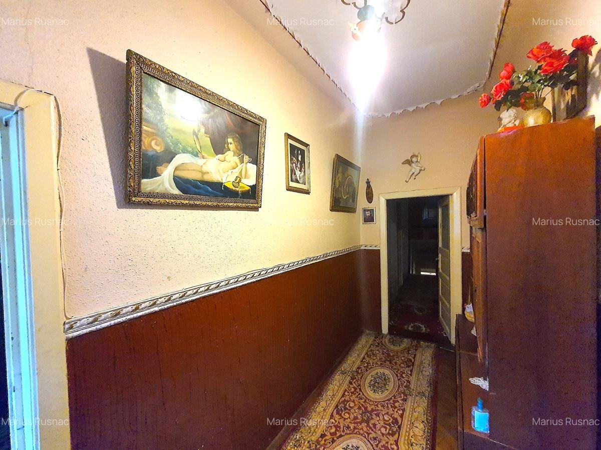Apartament de vanzare in vila cu curte de 300mp MENUETULUI- Piata Presei Libere - 8