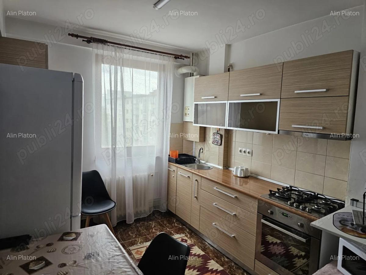 Apartament de inchiriat 2 camere Centru - 1