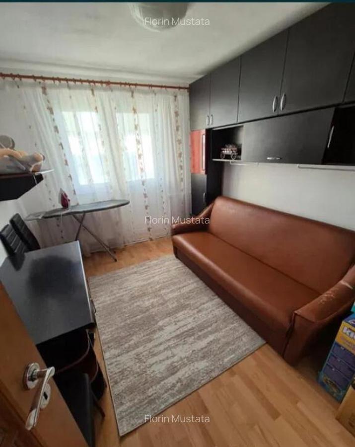 Apartament 4 camere confort 1, calarasilor Viziru - 4