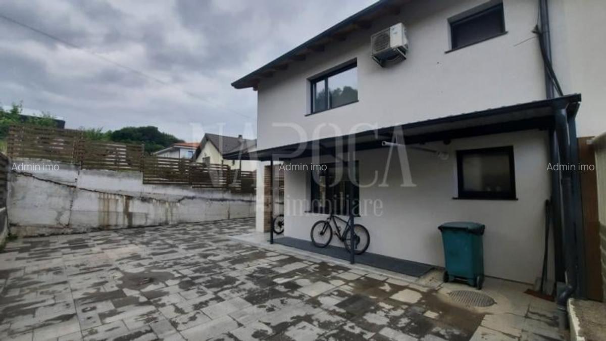 Casa 6 camere de vanzare in Floresti - 1