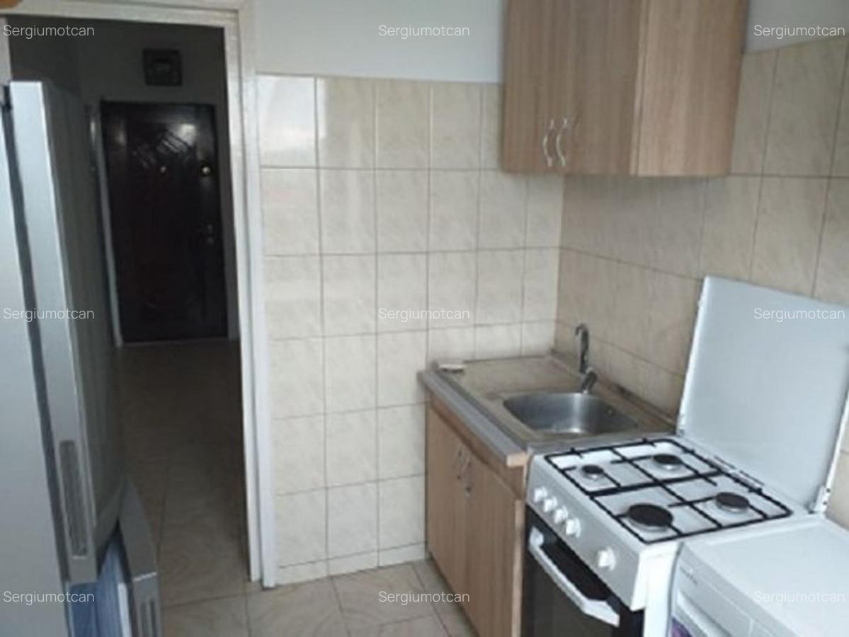 Alexandru Cel Bun Piata Voievozilor apartament 4 camere 100 mp cu CT - 8