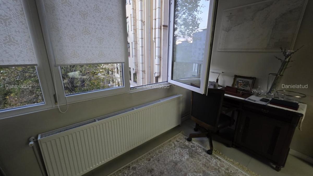 Universitate Batistei - TNB- Intercontinetal - 8