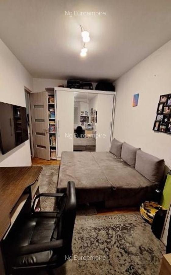 Apartament 3 camere de vanzare zona KM 4-5 Constanta - 2