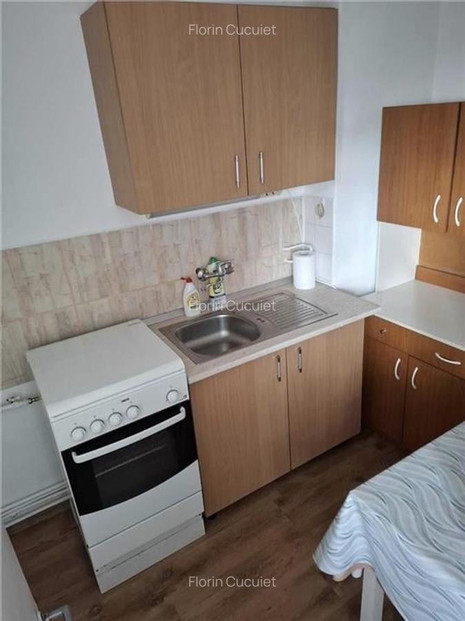 Apartament 1 Camera Etaj 2 7 Noiembrie UMF Mobilat Utilat - 1